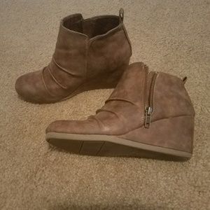 Women's tan booties